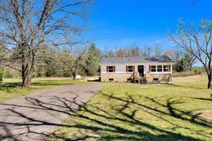 22940 Eisenhower Rd, Newaygo, MI 49337 - Photo 3