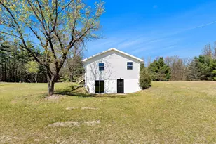 22940 Eisenhower Rd, Newaygo, MI 49337 - Photo 47
