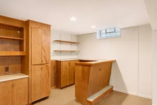 23870 Beacon Dr, Farmington, MI 48336 - Photo 29