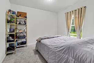 1646 Golfview Dr, Ypsilanti, MI 48198 - Photo 13