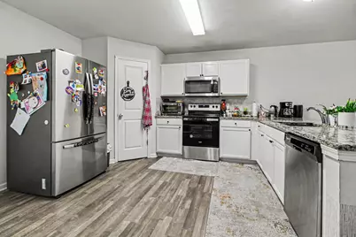 1646 Golfview Drive, Ypsilanti, MI 48198 - Photo 7