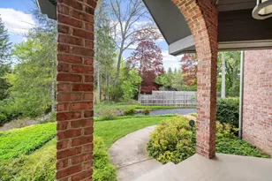 445 Huntington Dr, Ann Arbor, MI 48104 - Photo 3