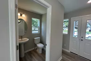 111 E Princess Dr, Brooklyn, MI 49230 - Photo 5