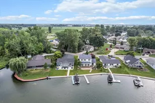 4327 Harmony Dr, Shelbyville, MI 49344 - Photo 3
