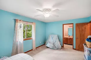 8249 Kimble Dr, Pinckney, MI 48169 - Photo 11