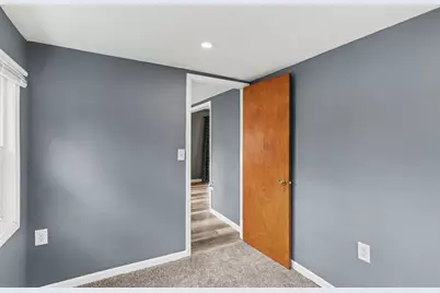 211 North Drive, Brooklyn, MI 49230 - Photo 9