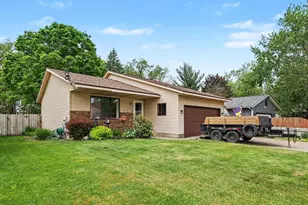 4671 Southstone Dr SE, Grand Rapids, MI 49548 - Photo 1