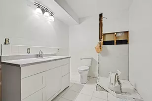 4671 Southstone Dr SE, Grand Rapids, MI 49548 - Photo 9
