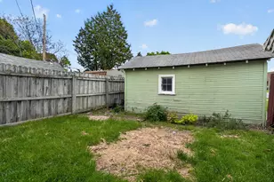 2533 S Washington Ave, Lansing, MI 48910 - Photo 25