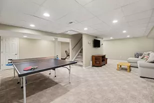 17107 Maple Hill Dr, Northville, MI 48168 - Photo 33