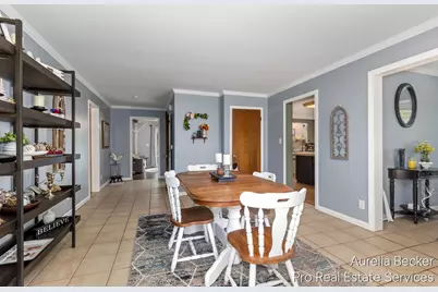 139 S Vosper Street, Saranac, MI 48881 - Photo 11