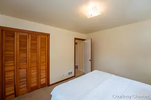 2565 Cherrywood Ct SW, Wyoming, MI 49519 - Photo 11