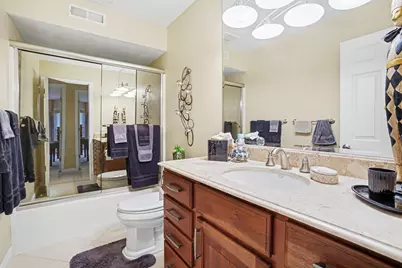 355 W Columbia Avenue W #104, Battle Creek, MI 49015 - Photo 23