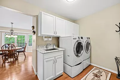 1577 Tree Side Court, Ann Arbor, MI 48108 - Photo 17