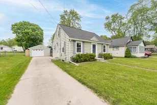 314 Buchanan Ave, Kalamazoo, MI 49001 - Photo 1
