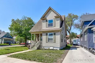 408 Van Raalte Ave, Holland, MI 49423 - Photo 7