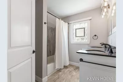 408 Van Raalte Avenue, Holland, MI 49423 - Photo 39