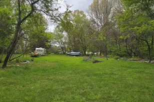 17881 S River Rd, Three Rivers, MI 49093 - Photo 5