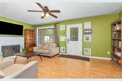 949 Diane Street SE, Kentwood, MI 49508 - Photo 5