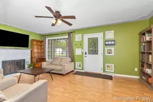 949 Diane St SE, Kentwood, MI 49508 - Photo 5