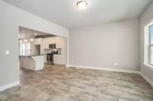 10510 Sunbranch Dr, Holland, MI 49423 - Photo 9