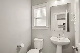 10510 Sunbranch Dr, Holland, MI 49423 - Photo 15
