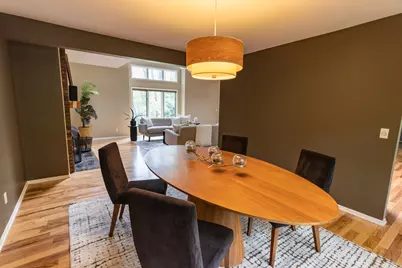 7170 Hawthorn Valley Avenue, Kalamazoo, MI 49009 - Photo 11