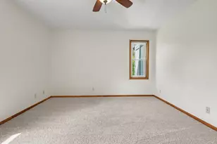 3119 W Maple Villa Dr SE, Grand Rapids, MI 49508 - Photo 17