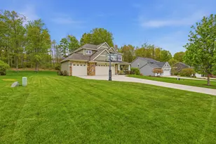 2798 W Morgan Trail NE, Rockford, MI 49341 - Photo 3