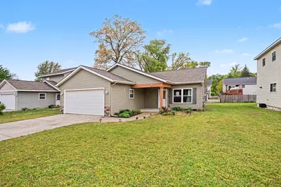 495 W 24th Street, Holland, MI 49423 - Photo 3