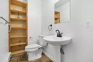 495 W 24th St, Holland, MI 49423 - Photo 21