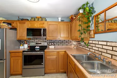 8500 Tasker Road, Bellevue, MI 49021 - Photo 15