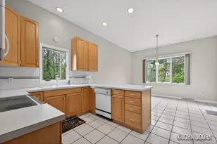 57 Rollingbrook Dr NE, Ada, MI 49301 - Photo 5