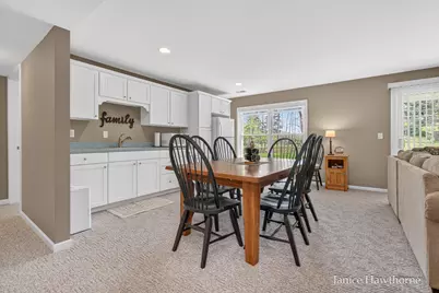 642 W Woodlawn Avenue, Hastings, MI 49058 - Photo 29