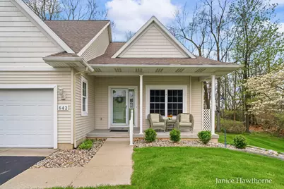 642 W Woodlawn Avenue, Hastings, MI 49058 - Photo 3