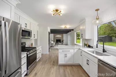 2062 Britton Court SE, Grand Rapids, MI 49546 - Photo 13