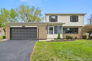 2062 Britton Ct SE, Grand Rapids, MI 49546 - Photo 1