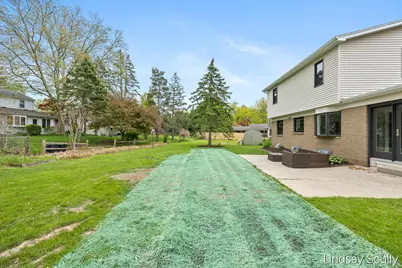 2062 Britton Court SE, Grand Rapids, MI 49546 - Photo 39