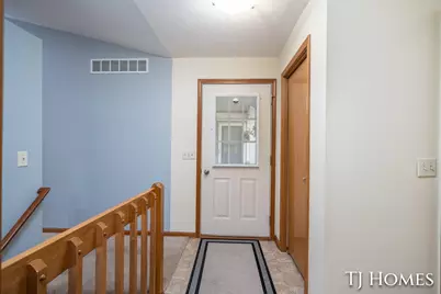 2466 Bridgeport Lane SE #35, Grand Rapids, MI 49508 - Photo 7