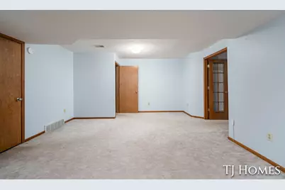 2466 Bridgeport Lane SE #35, Grand Rapids, MI 49508 - Photo 21