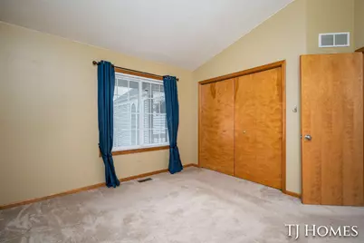 2466 Bridgeport Lane SE #35, Grand Rapids, MI 49508 - Photo 17