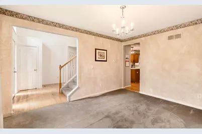 399 Quail Ridge Court, Waterford, MI 48327 - Photo 7