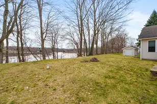 3220 Fairhaven Dr, Allegan, MI 49010 - Photo 9