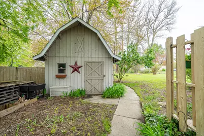 3104 E Apple Avenue, Muskegon, MI 49442 - Photo 27