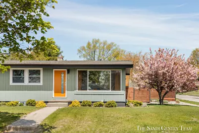 529 Arlington Avenue, Grand Haven, MI 49417 - Photo 51