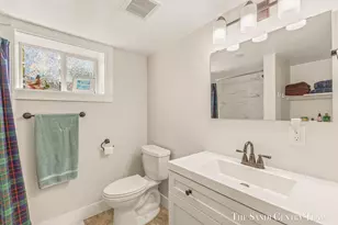 529 Arlington Ave, Grand Haven, MI 49417 - Photo 25