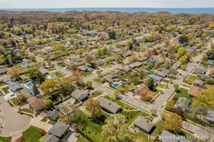 529 Arlington Ave, Grand Haven, MI 49417 - Photo 43