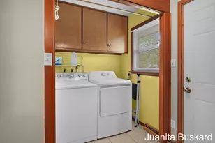 1745 Westwood Ct, Jenison, MI 49428 - Photo 11