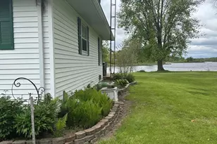 2611 Nottawa Lake Dr, Marshall, MI 49068 - Photo 5