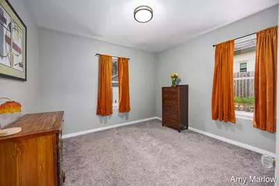 884 Hollywood Street NE, Grand Rapids, MI 49505 - Photo 17